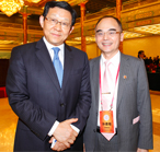 海协会会长陈德铭与昆山南宝董事长孙德聪合影