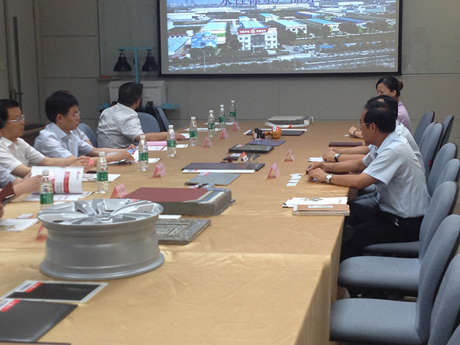 丹阳领导来访南宝集团